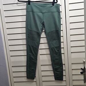 Green sexy ribbed leggings L